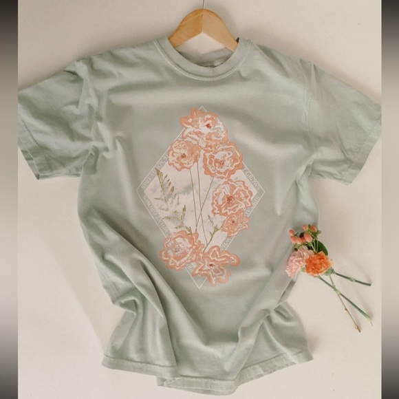 138 - Spread Joy, See What Grows Graphic Tee - Picture 3 of 3